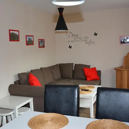 Blizej Chmur Dolny 公寓 卡尔帕奇